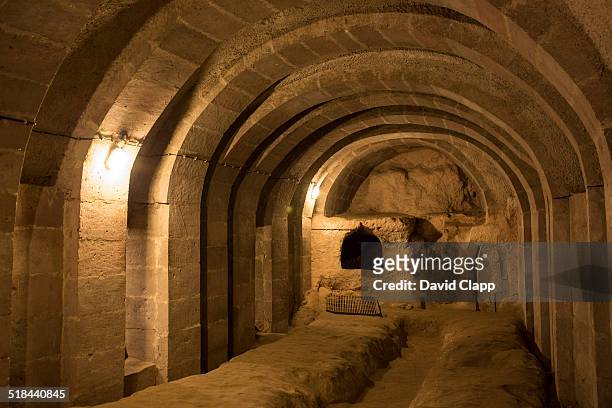 underground city, derinkuyu, cappadocia, turkey - dungeon stock pictures, royalty-free photos & images