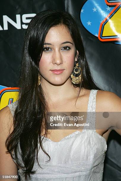 Singer Vanessa Carlton poses backstage at the Z100 Jingle Ball 2004 at Madison Square Garden December 10, 2004 in New York City.