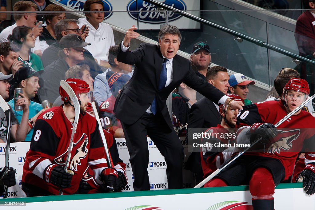 Arizona Coyotes v Dallas Stars