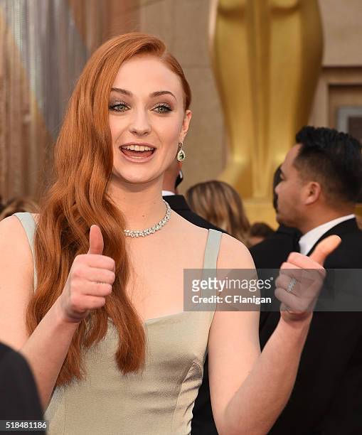 Actress Sophie Turner attends the 88th Annual Academy Awards at the Hollywood & Highland Center on February 28, 2016 in Hollywood, California.