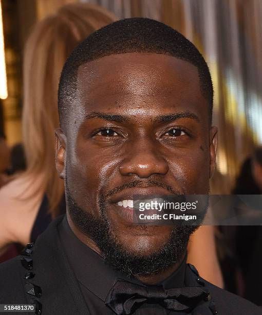 Actor Kevin Hart attends the 88th Annual Academy Awards at the Hollywood & Highland Center on February 28, 2016 in Hollywood, California.
