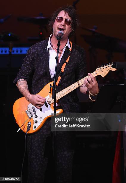 Joseph Arthur performs "The Man Who Sold The World" onstage at Michael Dorf Presents - The Music of David Bowie at Carnegie Hall at Carnegie Hall on...