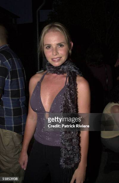 01 FEB 2001 - ALYSSA JANE COOK AT THE PREMIERE OF THE VAGINA MONOLOGUES, HELD IN SYDNEY, AUSTRALIA.