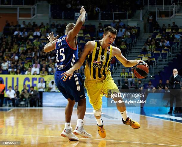 Bogdan Bogdanovic, #13 of Fenerbahce Istanbul in action during the 2015-2016 Turkish Airlines Euroleague Basketball Top 16 Round 13 game between...