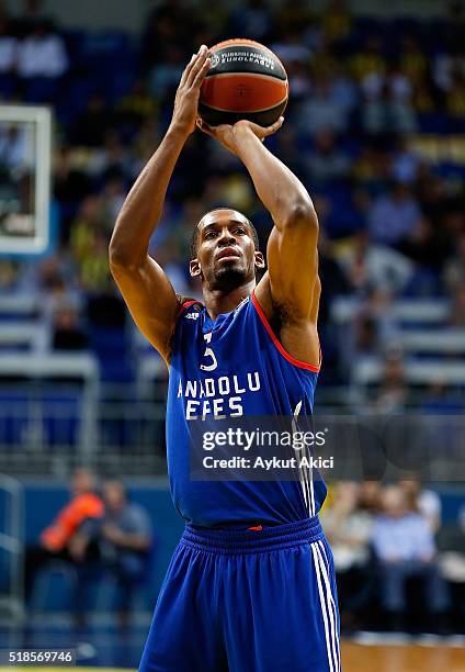 Derrick Brown, #5 of Anadolu Efes Istanbul in action during the 2015-2016 Turkish Airlines Euroleague Basketball Top 16 Round 13 game between...