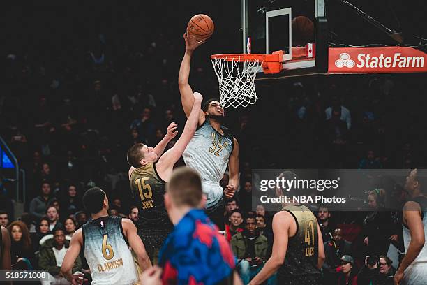 Karl-Anthony Towns of Team USA dunks the ball during the BBVA Compass Rising Stars Challenge as part of 2016 All-Star Weekend at the Ricoh Coliseum...