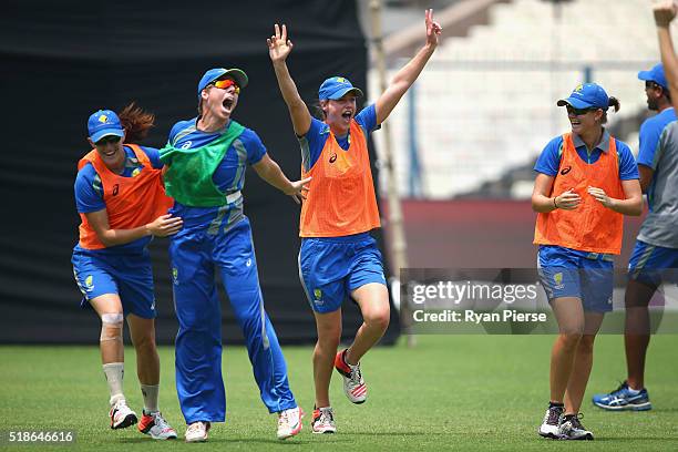 Elyse Villani and Ellyse Perry of Australia train during previews ahead of the Women's ICC World Twenty20 Indis Final between Australia and West...