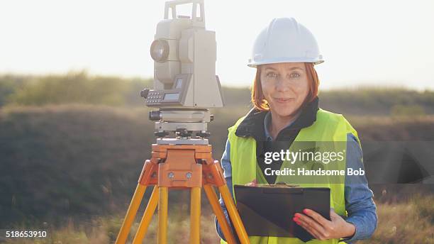 surveying - tacheometer stock pictures, royalty-free photos & images