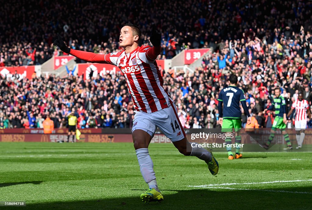 Stoke City v Swansea City - Premier League