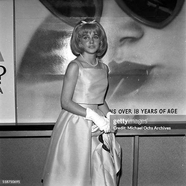 Sue Lyon attends the movie premiere of "Lolita" in Los Angeles,CA.
