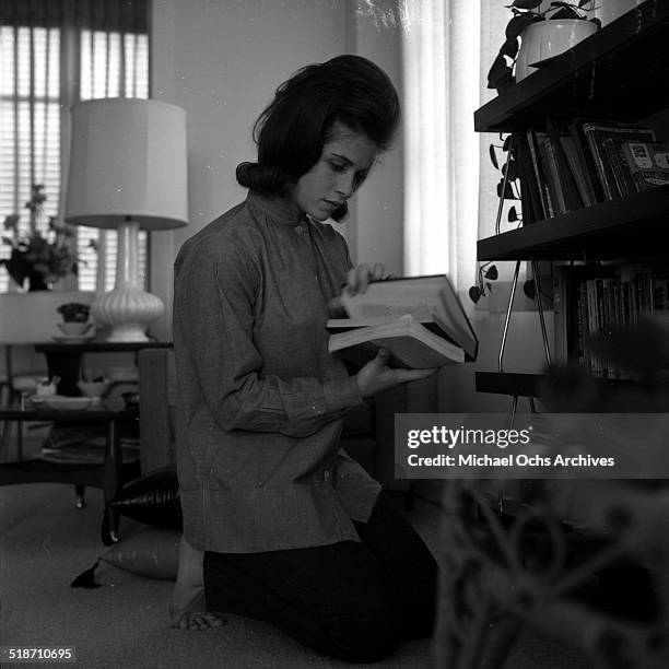 Lynn Loring poses for portrait at home in Los Angeles, CA.