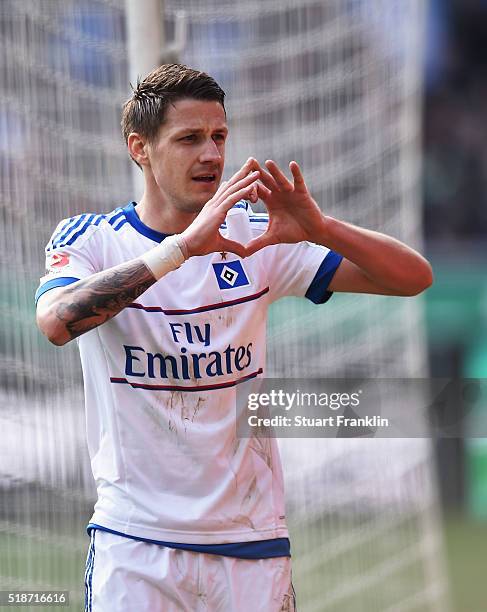 Ivo Ilicevic of Hamburg celebrates scoring his goal during the Bundesliga match between Hannover 96 and Hamburger SV at HDI-Arena on April 2, 2016 in...