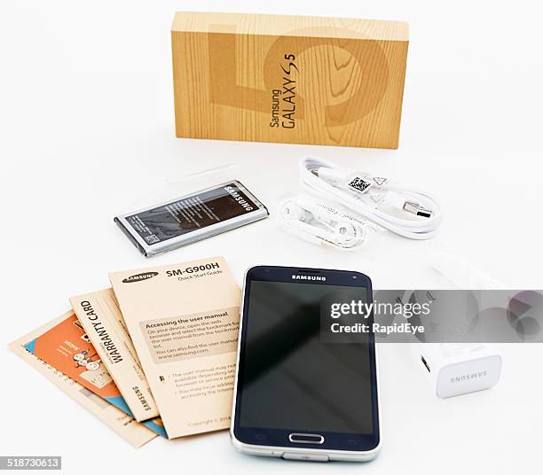 Sim Pacakage Box 39 Sim Card Package Stock Photos, High-Res Pictures, and Images - Getty ...