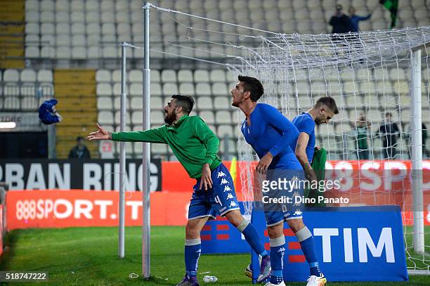 Sassuolo players celebrate victory with fans after the Serie A match between Carpi FC and US Sassuolo Calcio at Alberto Braglia Stadium on April 2,...