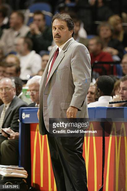 Head coach Stan Van Gundy of the Miami Heat watches the game against the Minnesota Timberwolves at Target Center on November 16, 2004 in Minneapolis,...