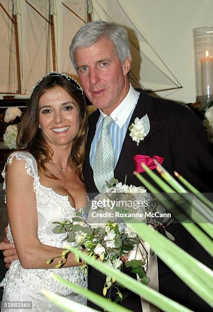 Actress Fabiana Udenio was wed to Robert F. MacLeod, Jr. Sunday evening December 19, 2004 at their home in Malibu, California.