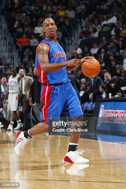 Chauncey Billups of the Detroit Pistons moves the ball during the game with the San Antonio Spurs on December 3, 2004 at the SBC Center in San...