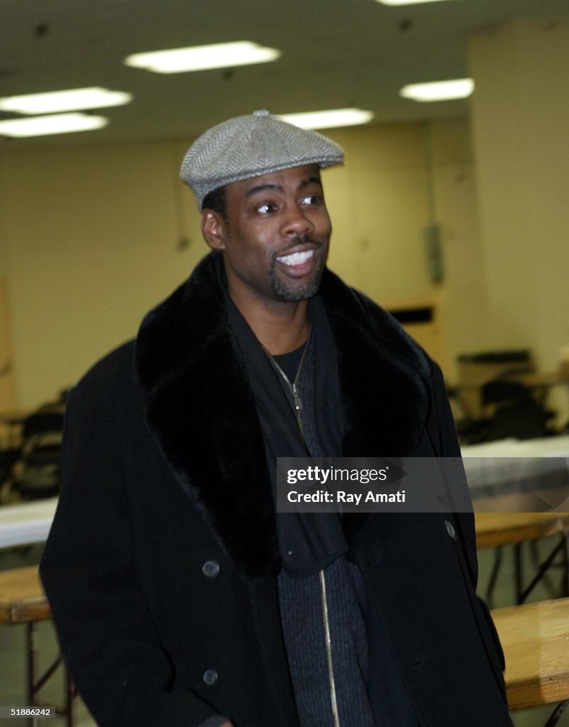 Celebs At The Knicks Game