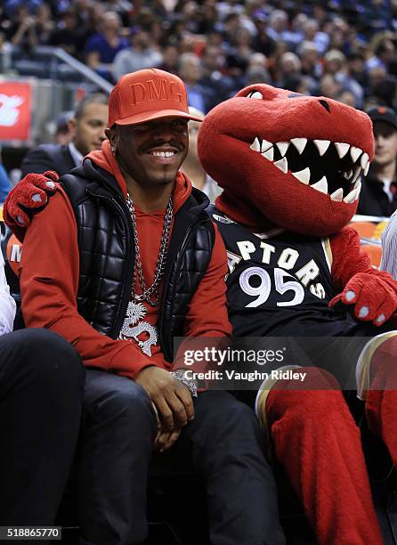 Mario Toronto Raptors Toronto Raptors Mascot