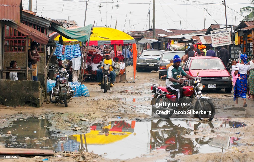 Violence And Poverty Plagues Oil Rich The Niger Delta