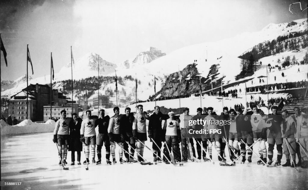 Canadian And Swedish Hockey Teams At Olympics