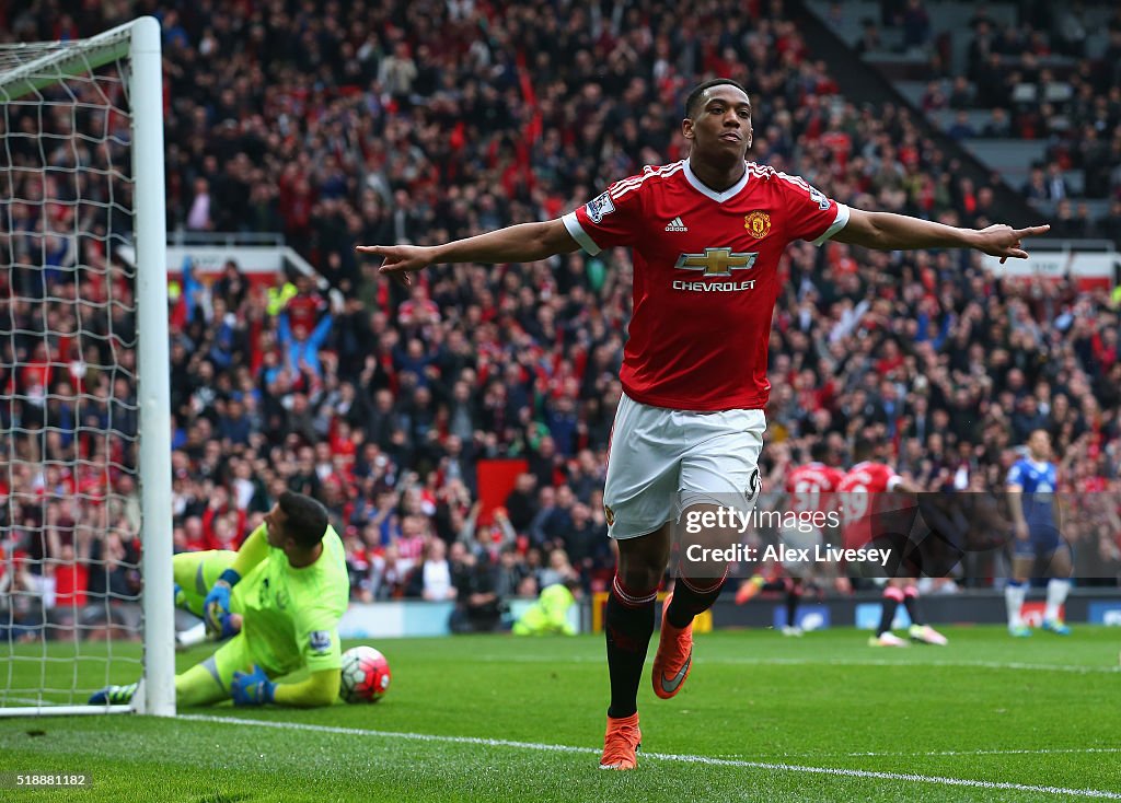 Manchester United v Everton - Premier League