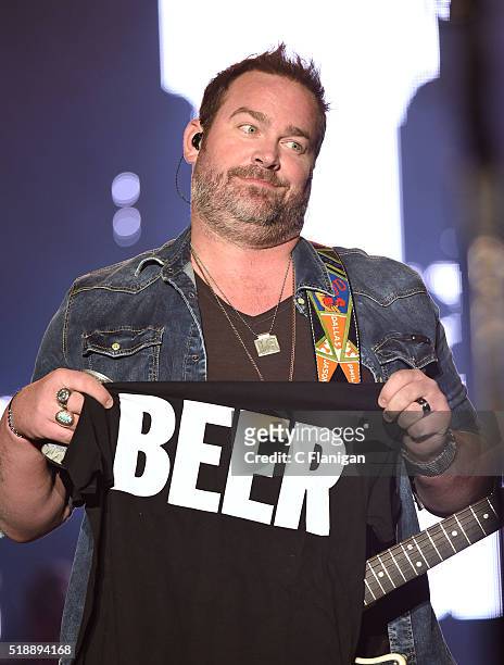 Musician Lee Brice performs during the 4th ACM Party For A Cause Festival at MGM Las Vegas Festival Grounds on April 2, 2016 in Las Vegas, Nevada.