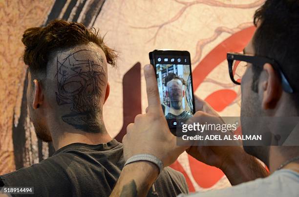 3,058 Outline Tattoo Photos and Premium High Res Pictures - Getty Images