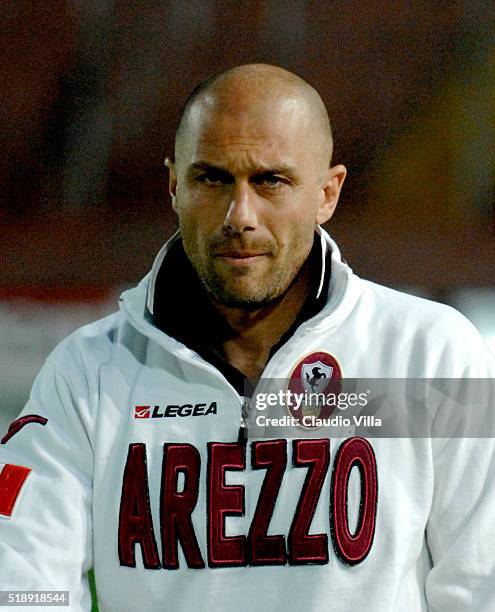 Mantova, 17 April 2007: Head Coach Arezzo Antonio Conte looks on during the Serie B 2006/2007 22th round match between Mantova and Arezzo played at...