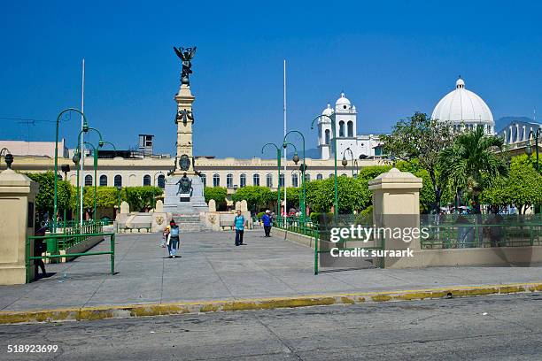 local landmarks - san salvador - fotografias e filmes do acervo