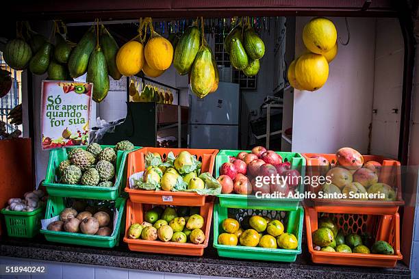 fresh vegetables. - vegetais stock pictures, royalty-free photos & images