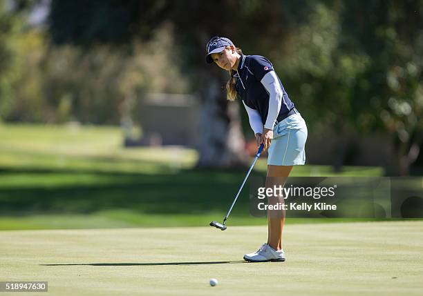 Golfer Azahara Munoz putts on the 7th hole during the ANA Inspiration at Mission Hills Country Club on March 31, 2016 in Rancho Mirage, California.