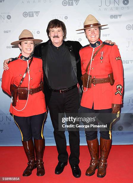 Burton Cummings arrives at the 2016 Juno Awards at Scotiabank Saddledome on April 3, 2016 in Calgary, Canada.