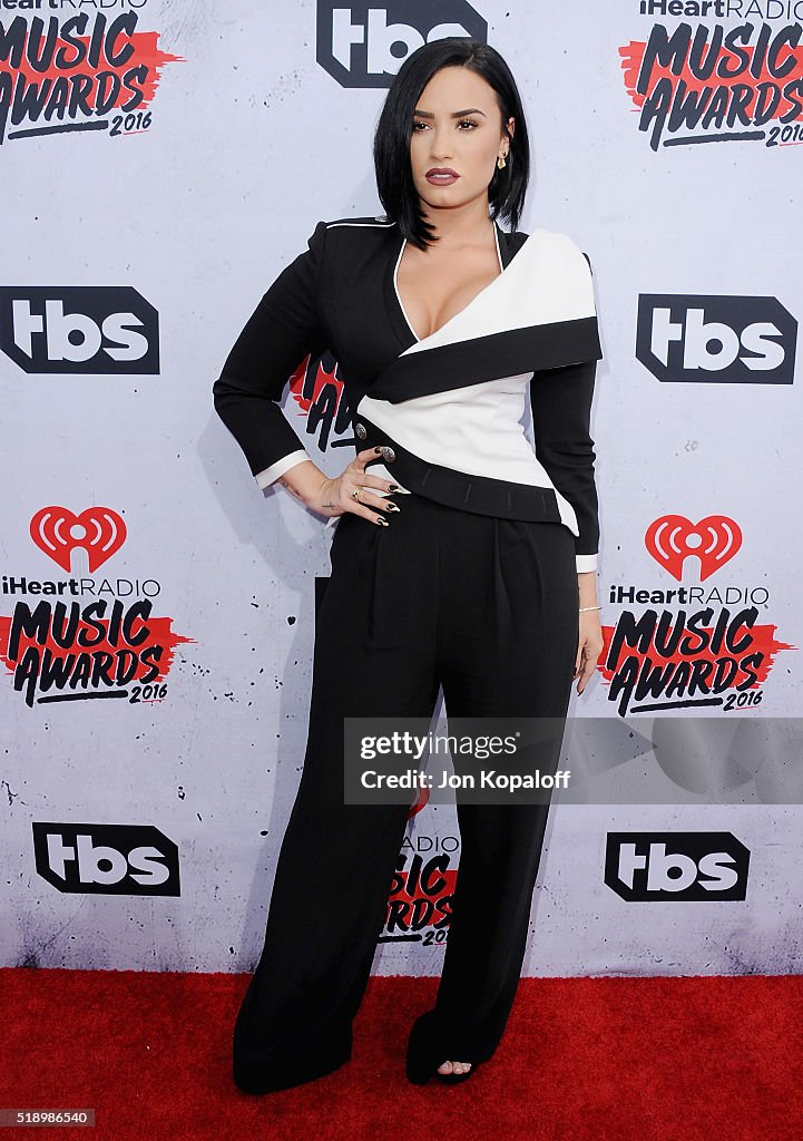 IHeartRadio Music Awards - Arrivals