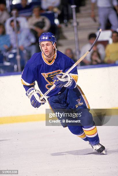 Canadian hockey player Doug Gilmour of the St. Louis Blues on the ice during a game against the New York Islanders at Nassau Coliseum, Uniondale, New...