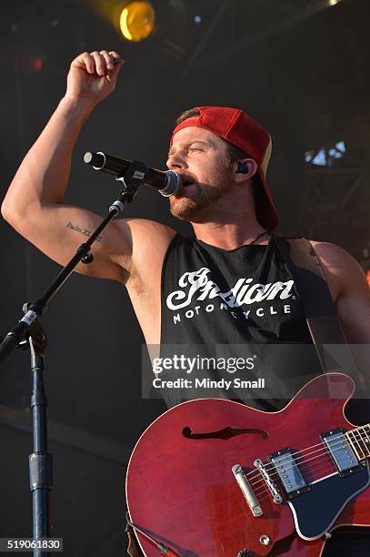 Kip Moore performs during the ACM Party for a Cause Festival at the Las Vegas Festival Grounds on April 3, 2016 in Las Vegas, Nevada.