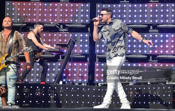 Sam Hunt performs during the ACM Party for a Cause Festival at the Las Vegas Festival Grounds on April 3, 2016 in Las Vegas, Nevada.