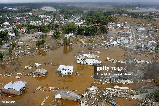 Scene of devastation of still-isolated Meulaboh, the town closest to the Sunday's earthquake epicentre, seen from the air on January 1, 2005 in...