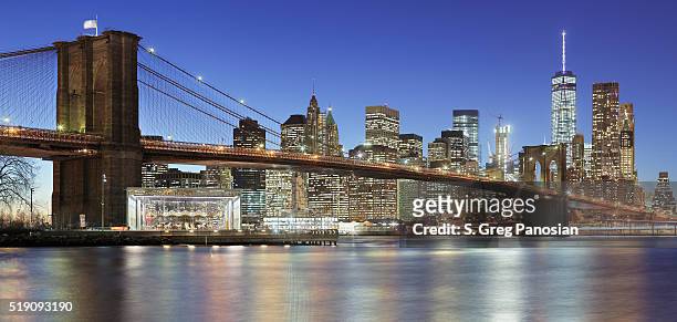 Brooklyn Bridge Skyline Photos and Premium High Res Pictures - Getty Images