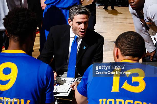 Head Coach Casey Hill of the Santa Cruz Warriors talks to his players in a time out against the Idaho Stampede at CenturyLink Arena on April 2, 2016...
