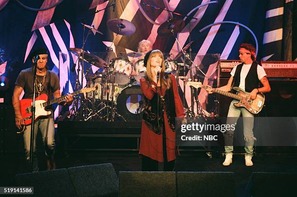Episode 298 -- Pictured: Musical guest Pat Benatar peforms along with Neil Giraldo, Myron Grombacher and Frank Linx on September 8, 1993 --