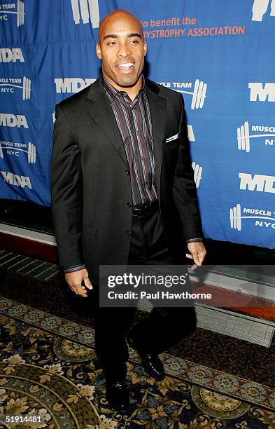 New York Giants player Tiki Barber attends the 8th annual Muscular Dystrophy Association's Muscle Team 2005 Gala at Chelsea Pier's January 4, 2005 in...