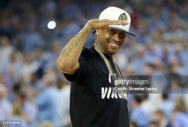 Allen Iverson poses on the court as the Naismith Memorial Basketball Hall Of Fame 2016 Class is announced during a break in the 2016 NCAA Men's Final...