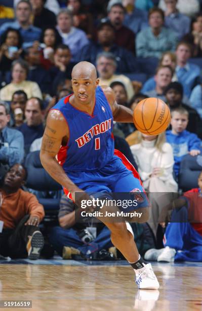 Chauncey Billups of the Detroit Pistons moves the ball during the game with the Memphis Grizzlies December 11, 2004 at FedexForum in Memphis,...