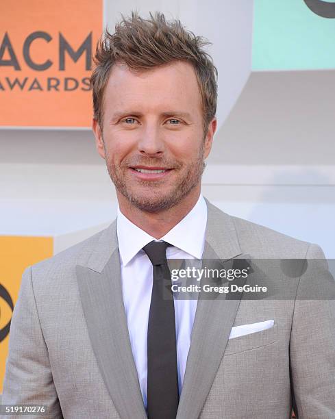 Singer Dierks Bentley arrives at the 51st Academy Of Country Music Awards at MGM Grand Garden Arena on April 3, 2016 in Las Vegas, Nevada.