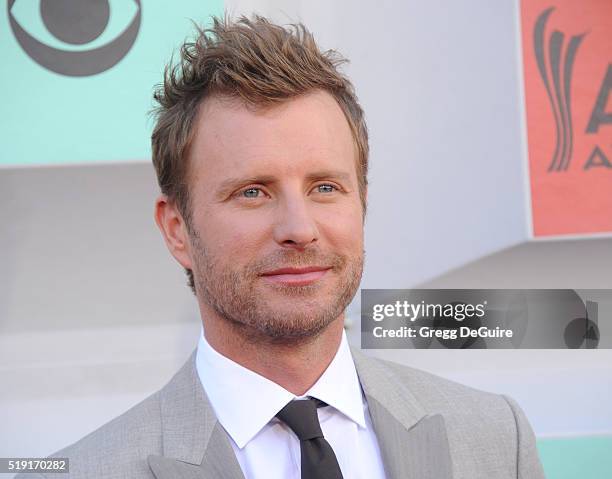 Singer Dierks Bentley arrives at the 51st Academy Of Country Music Awards at MGM Grand Garden Arena on April 3, 2016 in Las Vegas, Nevada.