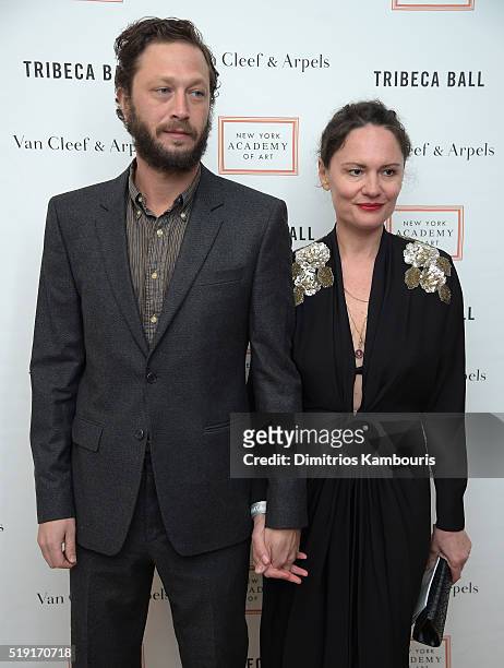 Actor Ebon Moss-Bachrach and photographer Yelena Yemchuk attend New York Academy Of Art's Tribeca Ball 2016 on April 4, 2016 in New York City.