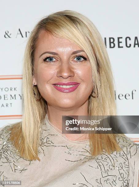 Lana Smith attends the New York Academy Of Art's Tribeca Ball 2016 on April 4, 2016 in New York City.