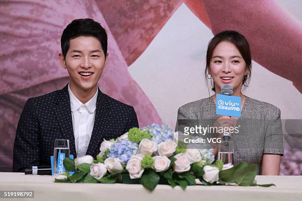 Actor Song Joong-ki and actress Song Hye-kyo attend television drama 'Descendants of the Sun' press conference on April 5, 2016 in Hong Kong, Hong...