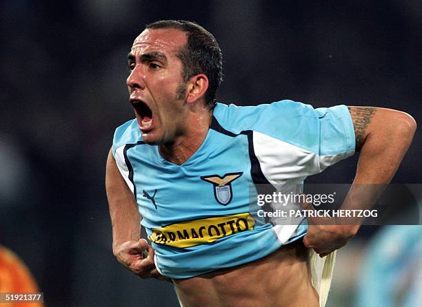 Lazio forward Paolo Di Canio celebrates after scoring against AS Roma during their Italian serie A football match at the Olympic stadium in Roma 06...